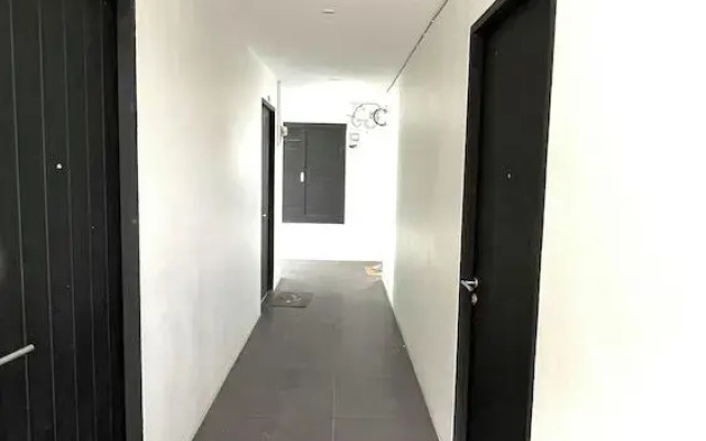 Rockstar Beach Apartments