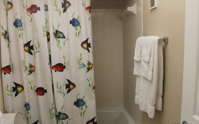 Sea Breeze 303 Apartment