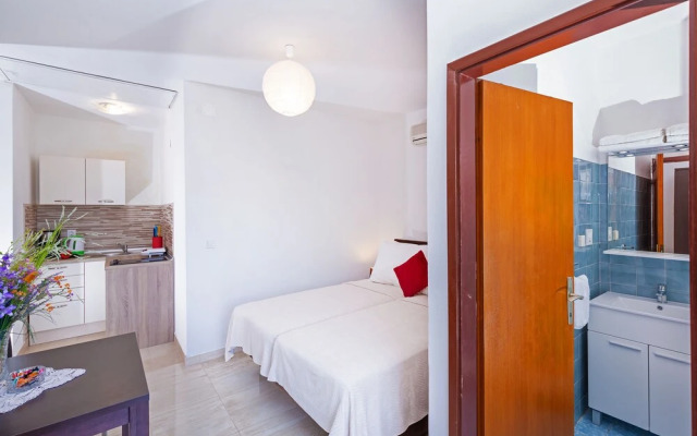 Apartments Elica