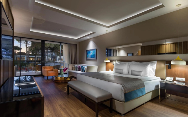Trendy Lara Hotel