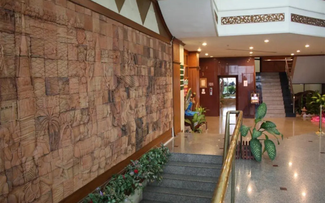 JP Emerald Hotel