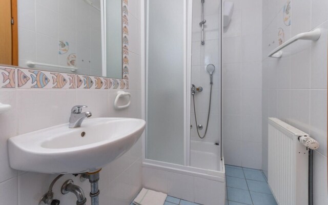 Awesome Apartment in Pakostane With Wifi