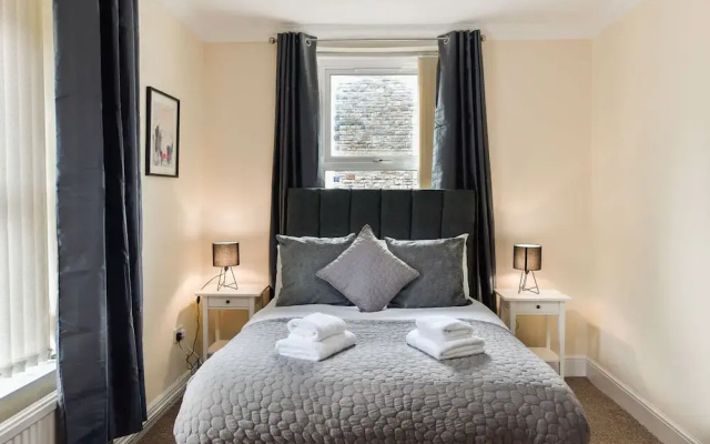 Host Stay Gerald Street