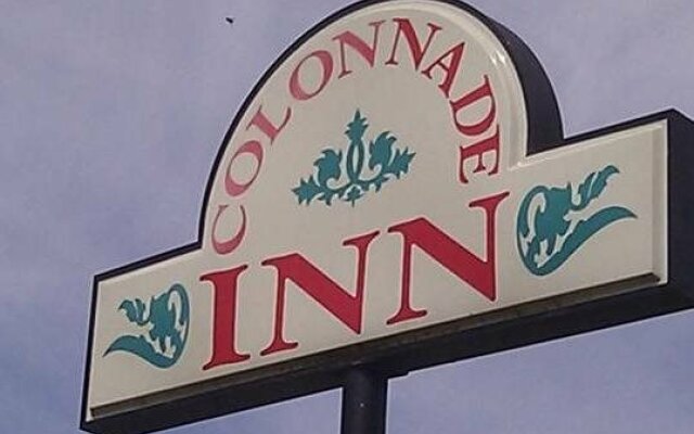 Colonnade Inn