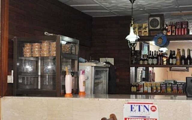 Golden King Apartment Hotel