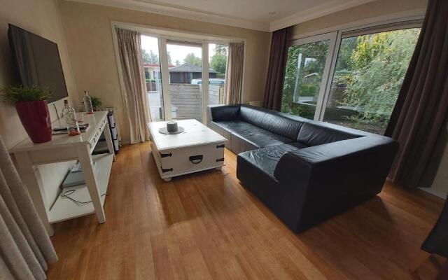 Damrak Ruim familie chalet tot 4 personen op de Veluwe Alleen voor recreatie