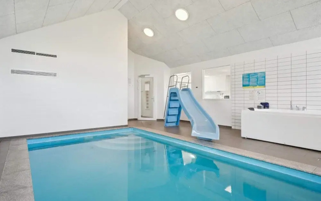 20 Person Holiday Home in Glesborg