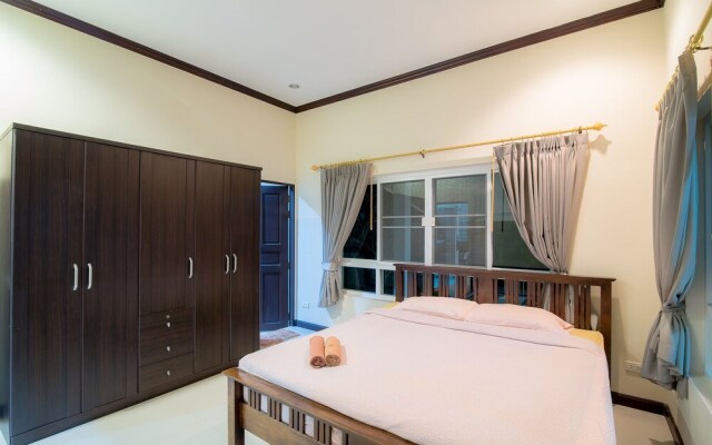 Baan Ozone Pool Villa