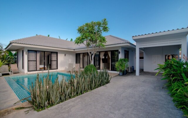 Great Green B Pool Villa