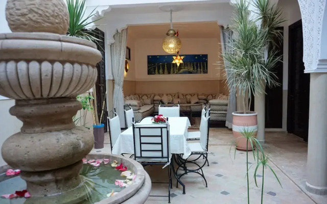 Riad Kalé Polis