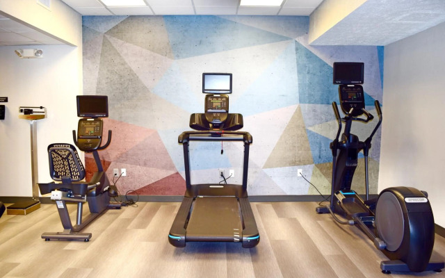 Candlewood Suites Indianapolis Downtown Medical District by IHG