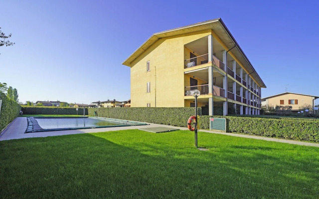 Apollo 19 by Wonderful Italy