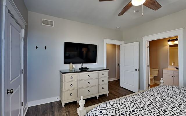 Pointe West 203 - Shore 2 Please