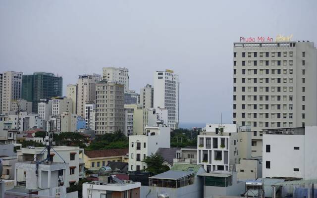 Oasis Hotel & Apartment