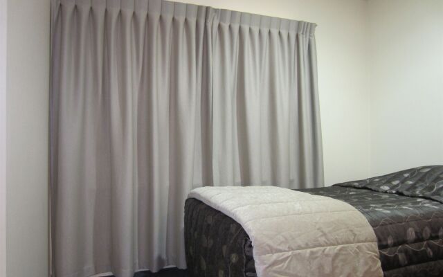 Harringtons Motor Lodge