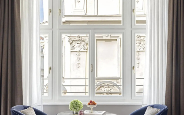 Rosewood Vienna