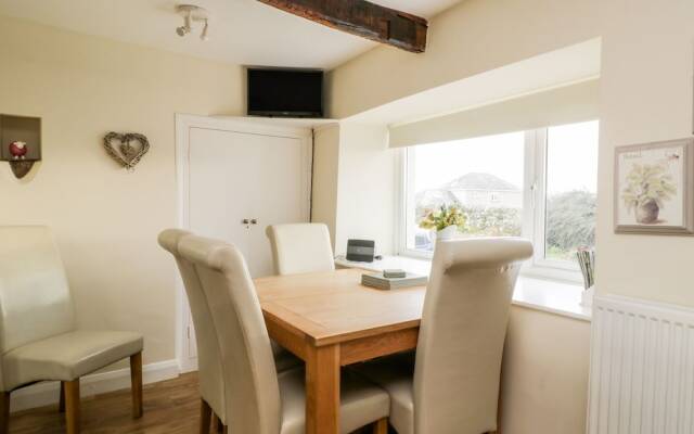 4 Mellfell View