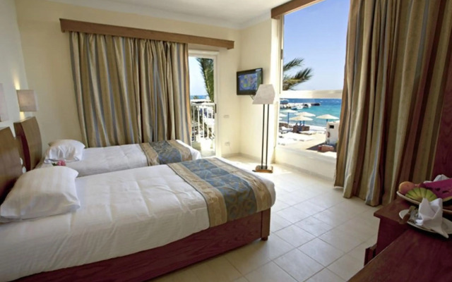 Royal Star Empire Beach Resort