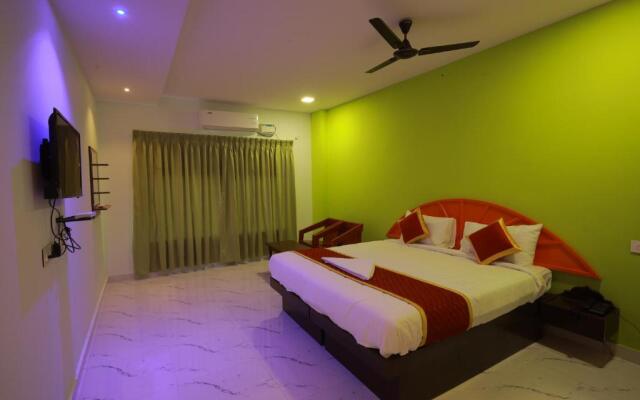 Hotel Rajeswari International