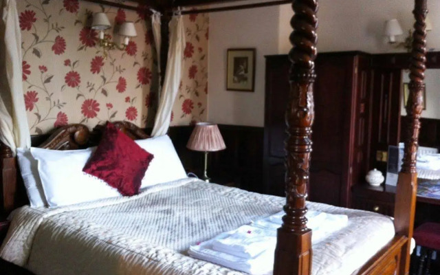 Georgian House Hotel