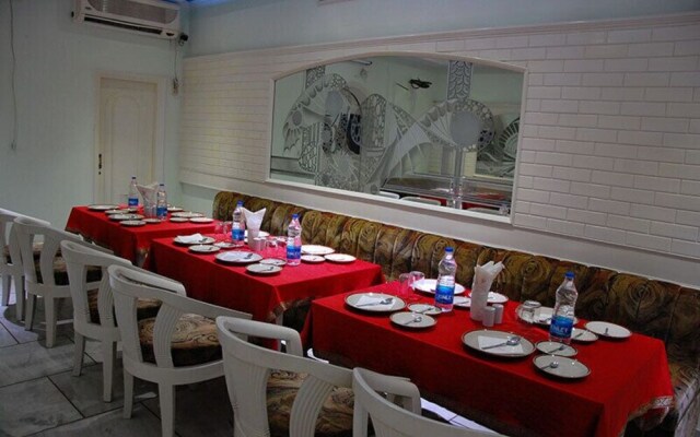 Hotel Naveen