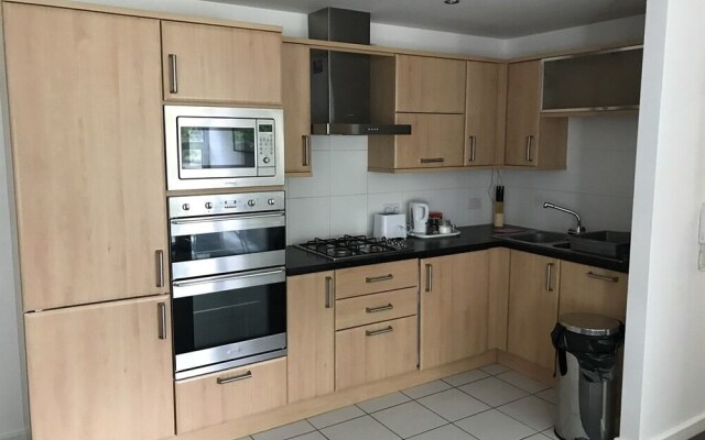 Leamington Spa Serviced Apartments - The Space