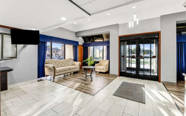 Quality Inn Merriam - Kansas City