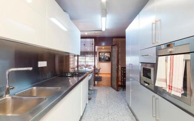 My Space Barcelona- Bonanova for 8 people