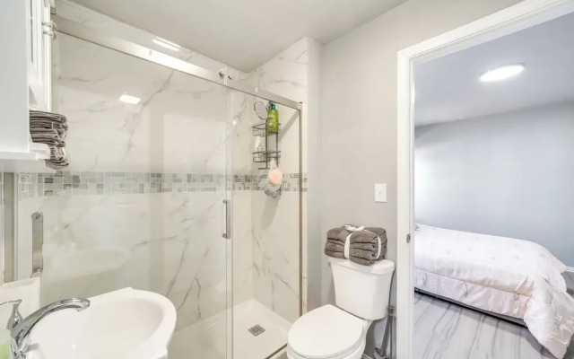 Convenient Tulsa Home - 2 Mi to Downtown!
