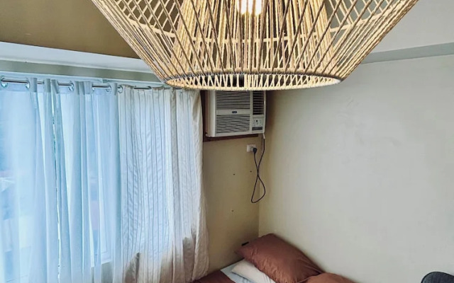 A Tranquil Hideaway in the City 332