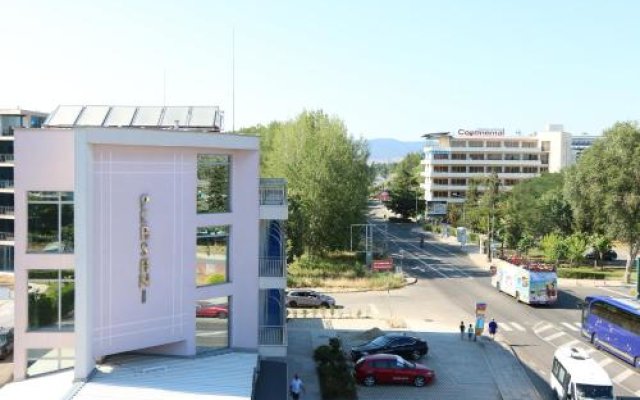 Persani Hotel