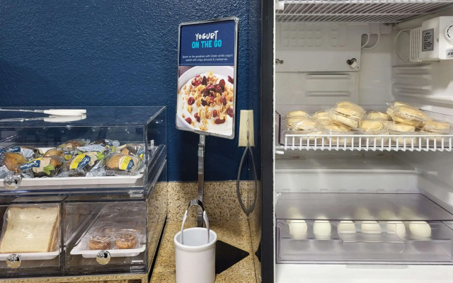 Clarion Pointe Vidalia - Lyons West