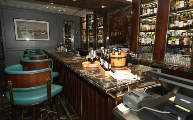 Radisson Blu Marina  Connaught Place