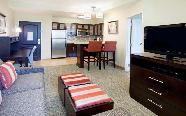 Staybridge Suites Stone Oak by IHG