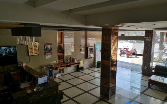 Kunshan Youjian Hotel (Huaqiao Huaxi Park Subway Station)