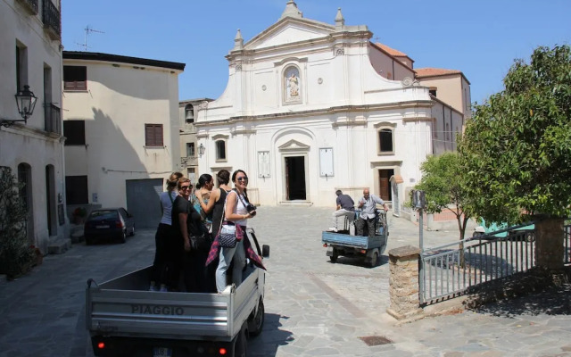 Romantic Beachfront Getaway