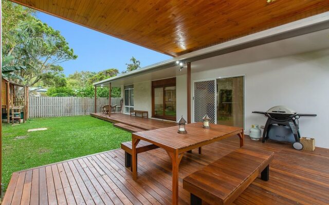 Sea Breeze At Cabarita Beach