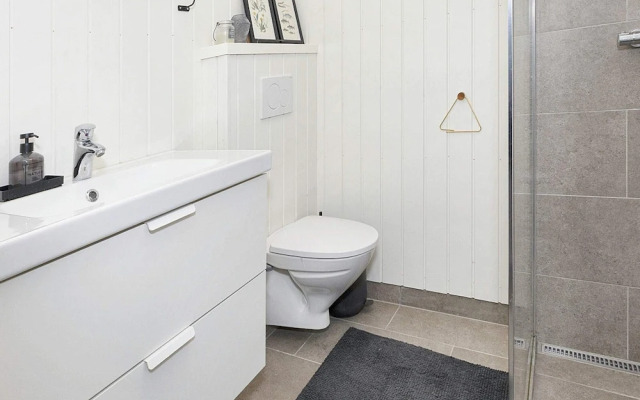 6 Person Holiday Home in Logstor