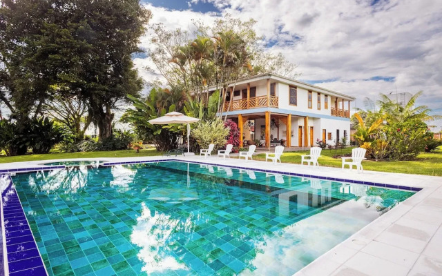 Casa de Campo el Edén