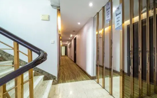 Longhai Yuelaiden Hotel