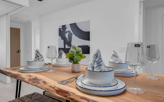 The Noho Signature Collection