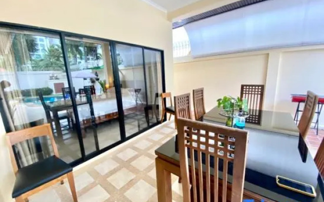 MJ22 Majestic Residence