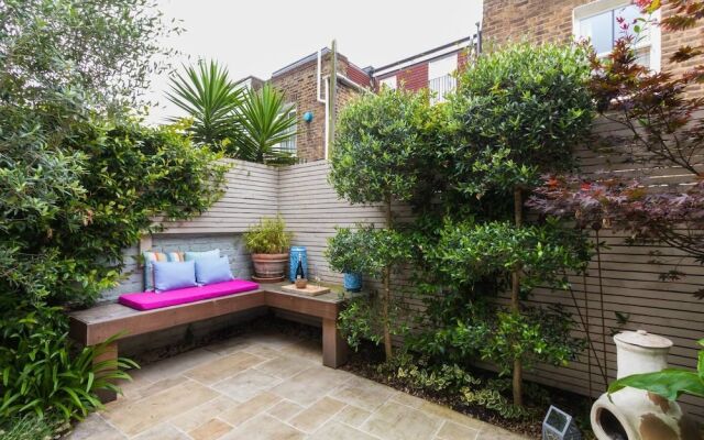 Gorgeous 2 Bed Fulham Flat With Garden