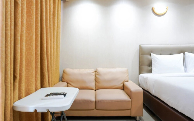 Elegant and Best View Studio Tamansari The Hive Apartment By Travelio