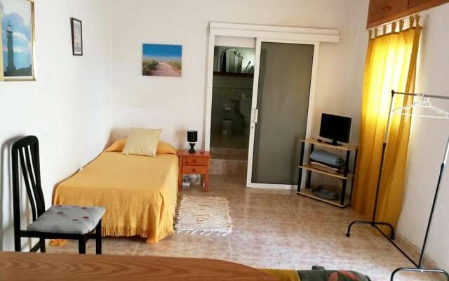 Studio in Frontera, with Terrace - 2 Km From the Beach