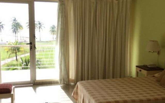 Hotel El Colony