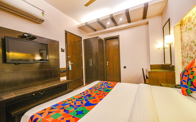 FabHotel Aashraye