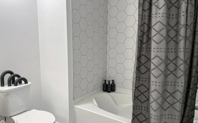 Luxurious Mid-hollywood City View Free Parking