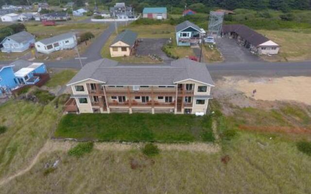 Moonstone Beach Motel