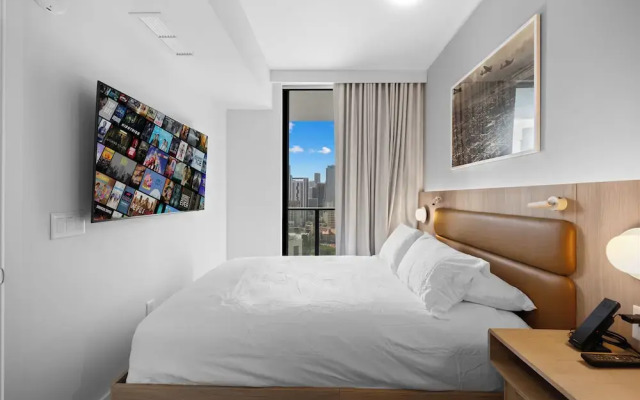 Luxury 2BRPanoramic Views Downtown Miami
